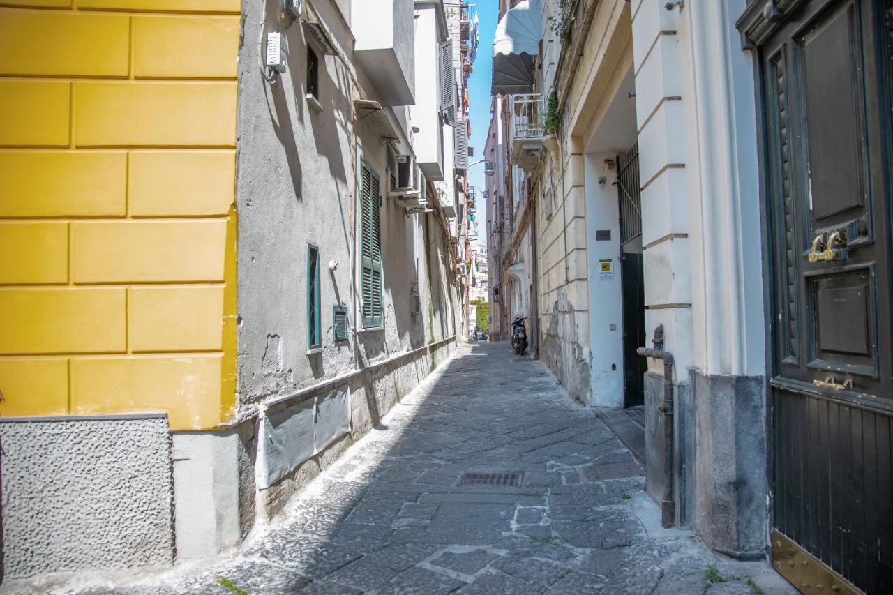 La Tana Dei Pirati 2 Apartamento Nápoles Exterior foto