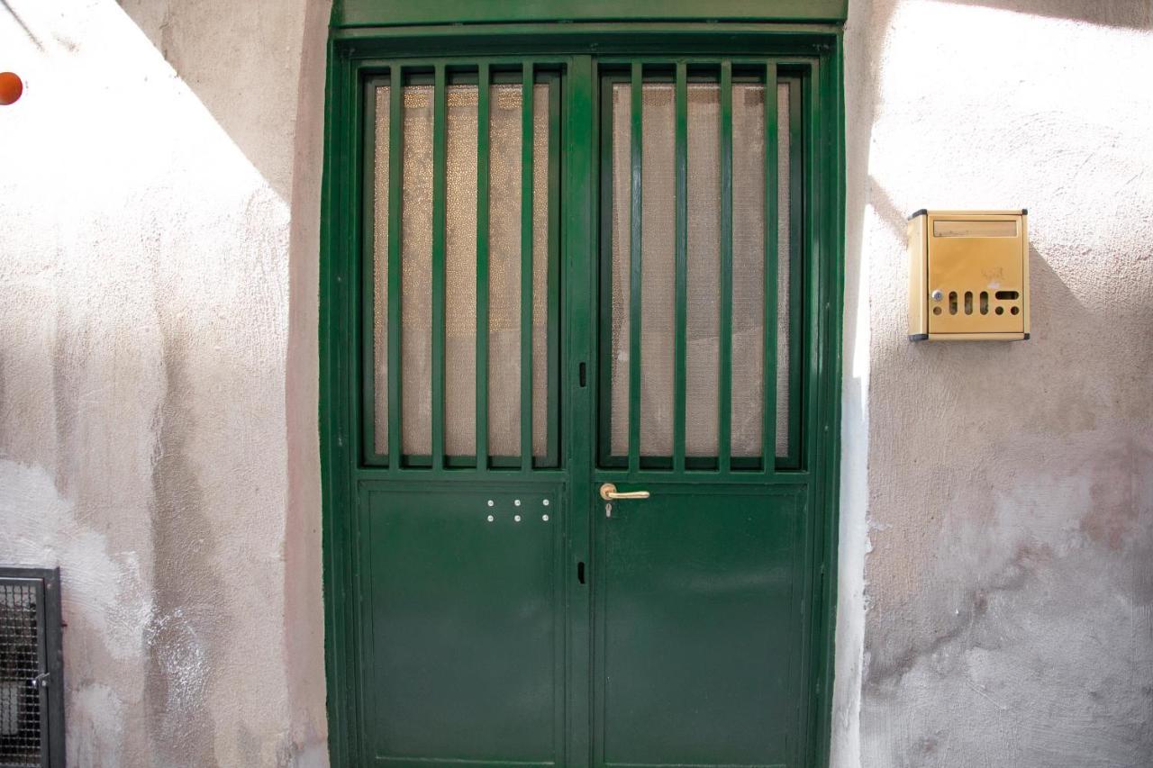 La Tana Dei Pirati 2 Apartamento Nápoles Exterior foto